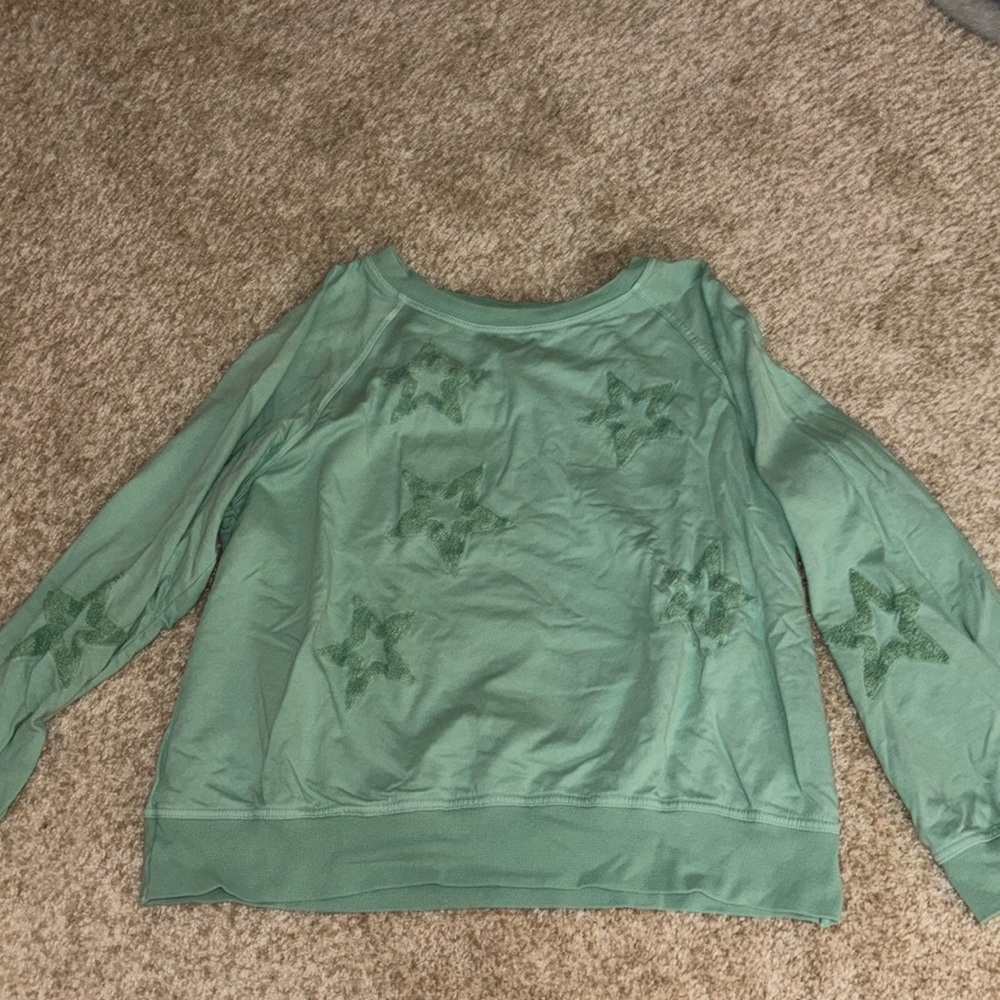 Star crew neck